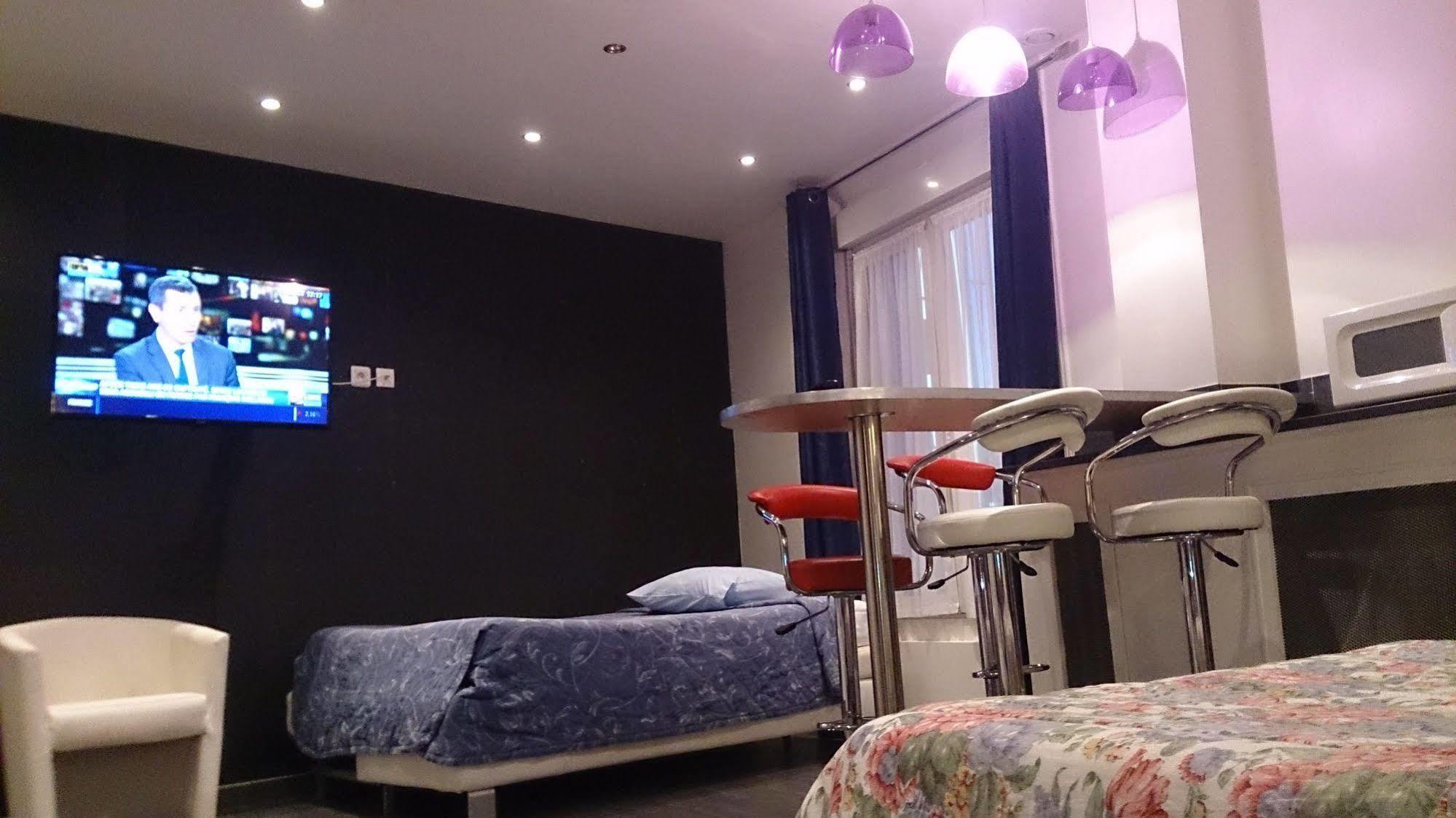 Hotel Moderne Saint-Denis  Dış mekan fotoğraf