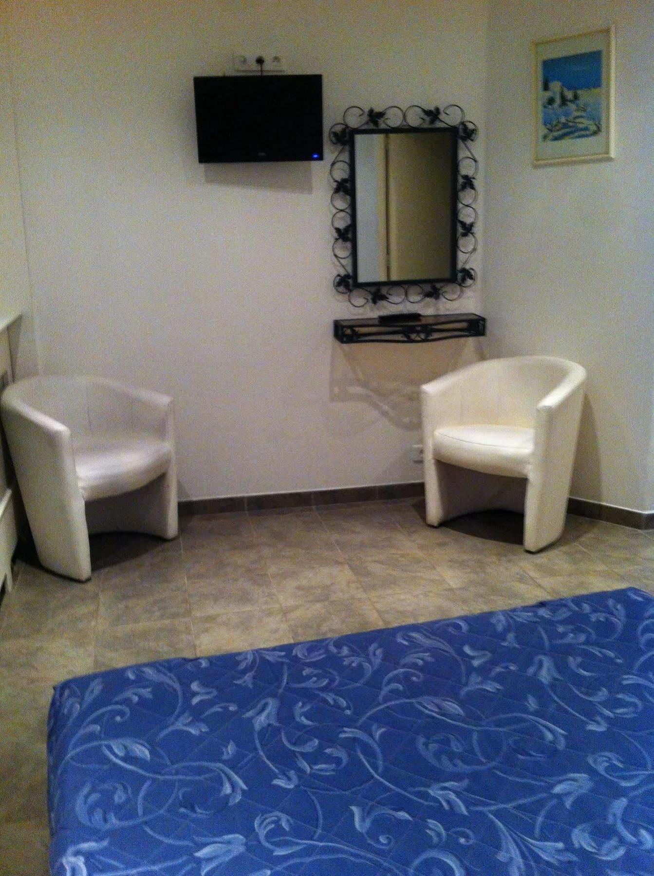 Hotel Moderne Saint-Denis  Dış mekan fotoğraf