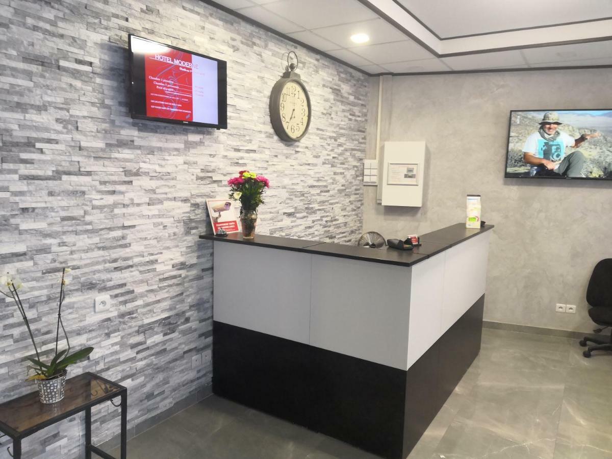 Hotel Moderne Saint-Denis  Dış mekan fotoğraf